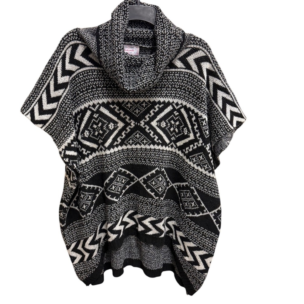 Panhandle Slim Womens Southwestern Cowl Neck Poncho Sweater Black White One Size